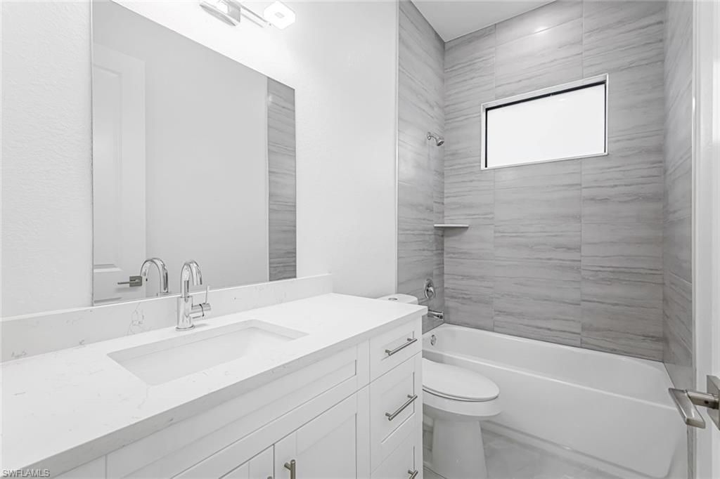 2840 Golden Gate Blvd W, Naples, FL 34120 Photo