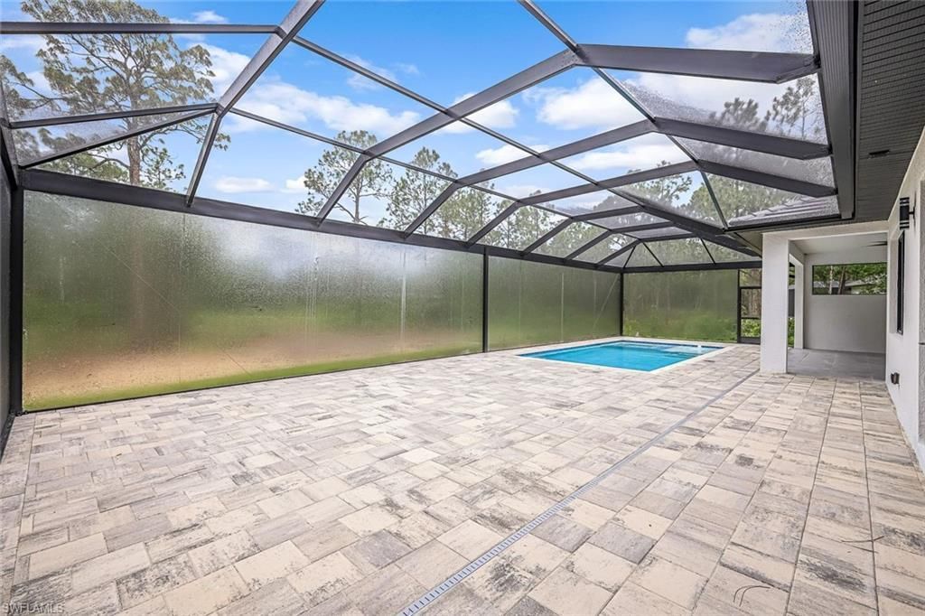 2840 Golden Gate Blvd W, Naples, FL 34120 Photo