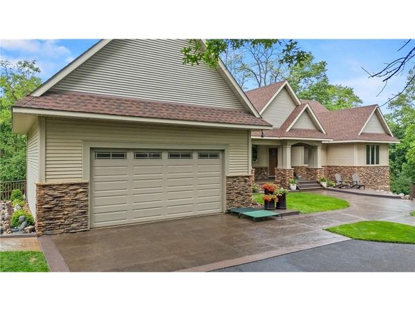 499 8th Street, Hudson, WI 54016