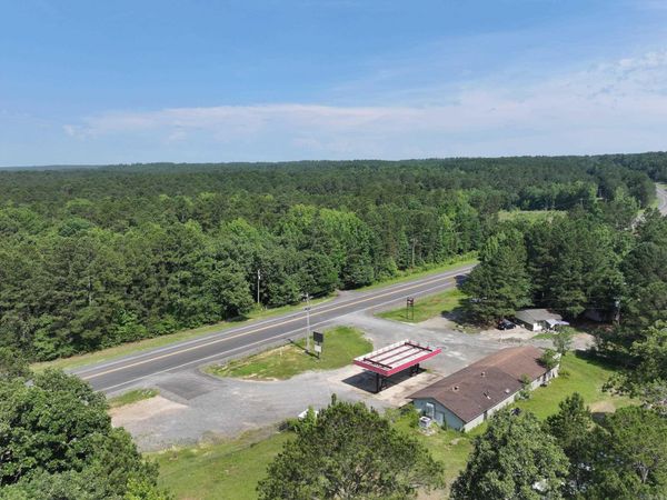 4000 VALLEY Street, Arkadelphia, AR 71923