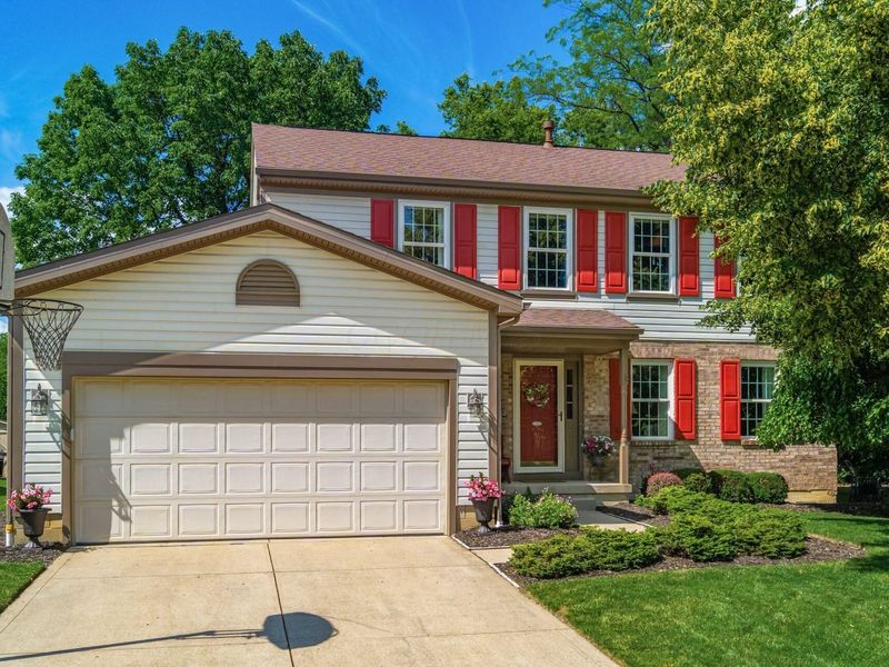 2070 Shirlene Drive , Grove City, OH 43123 Photo 1