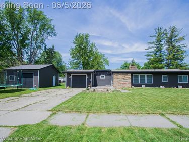 6300 Church Street, Marlette, MI 48453
