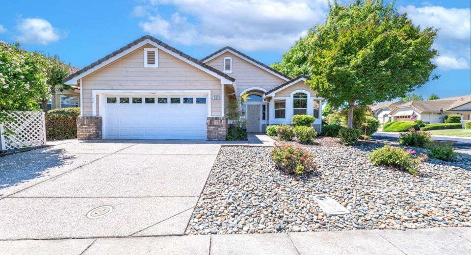 300 Whiterose Ct, Roseville, CA 95747 Photo