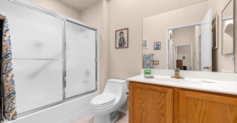 300 Whiterose Ct, Roseville, CA 95747 Photo