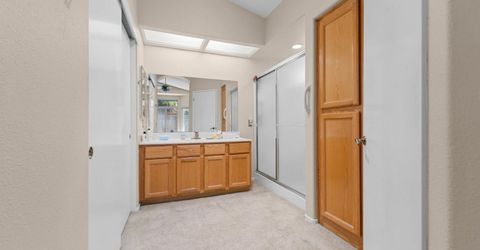 300 Whiterose Ct, Roseville, CA 95747 Photo