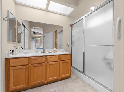 300 Whiterose Ct, Roseville, CA 95747 Photo