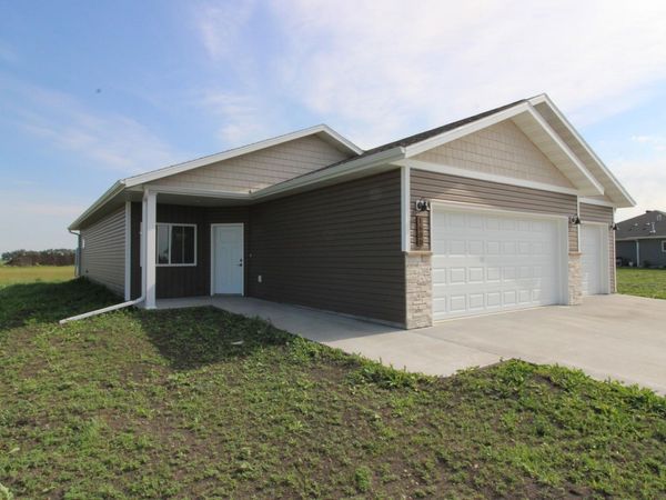 1600 5th Avenue NE, Dilworth, MN 56529