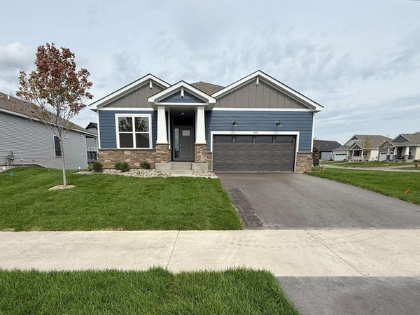 4353 132nd Avenue NE, Blaine, MN 55449