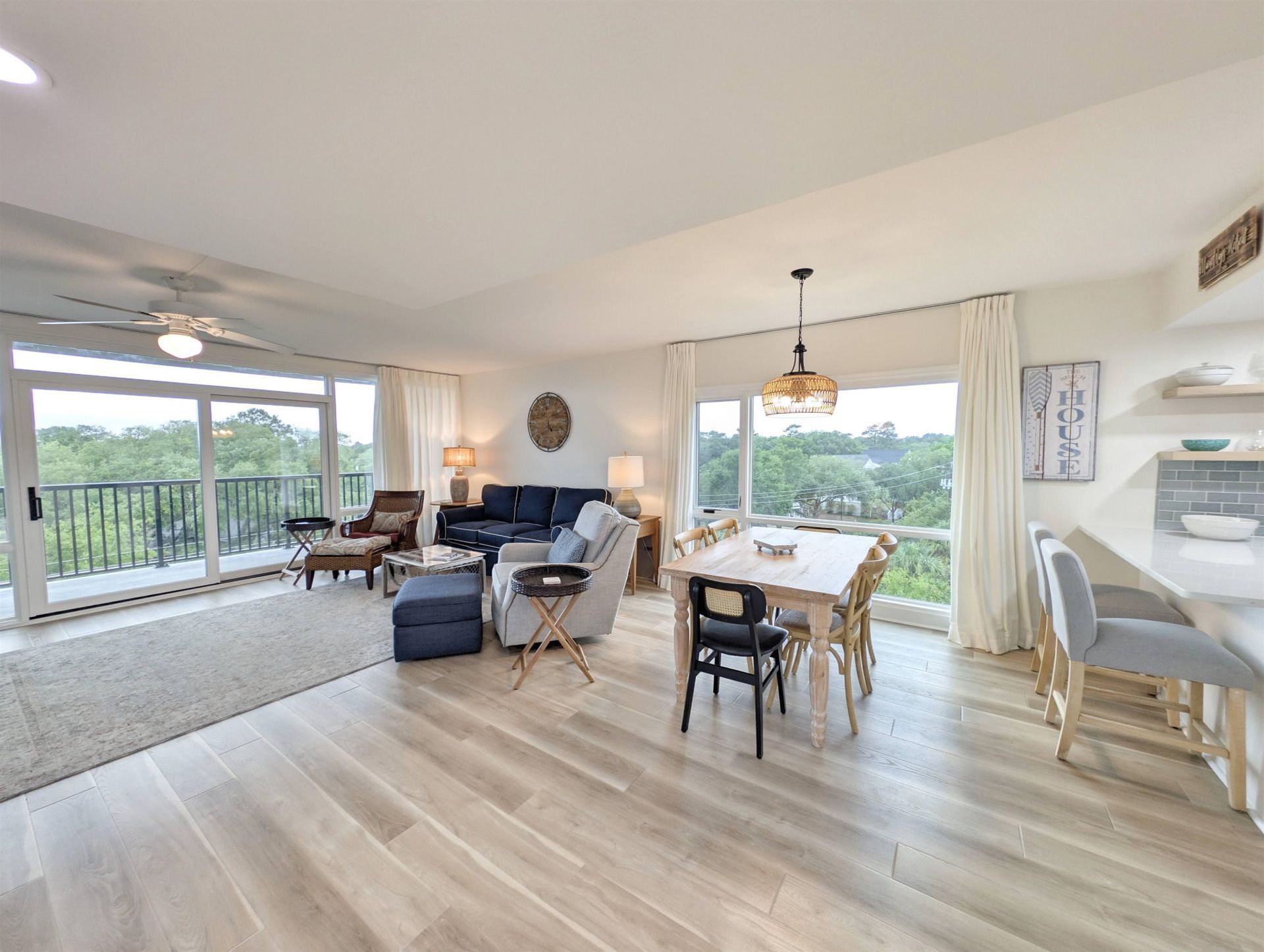 423 Parker Dr.  Photo 11