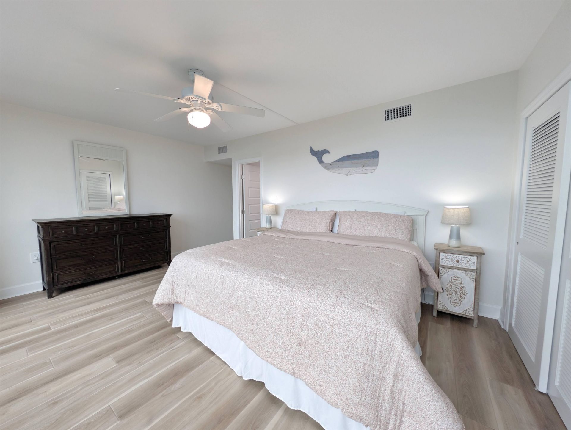 423 Parker Dr.  Photo 23
