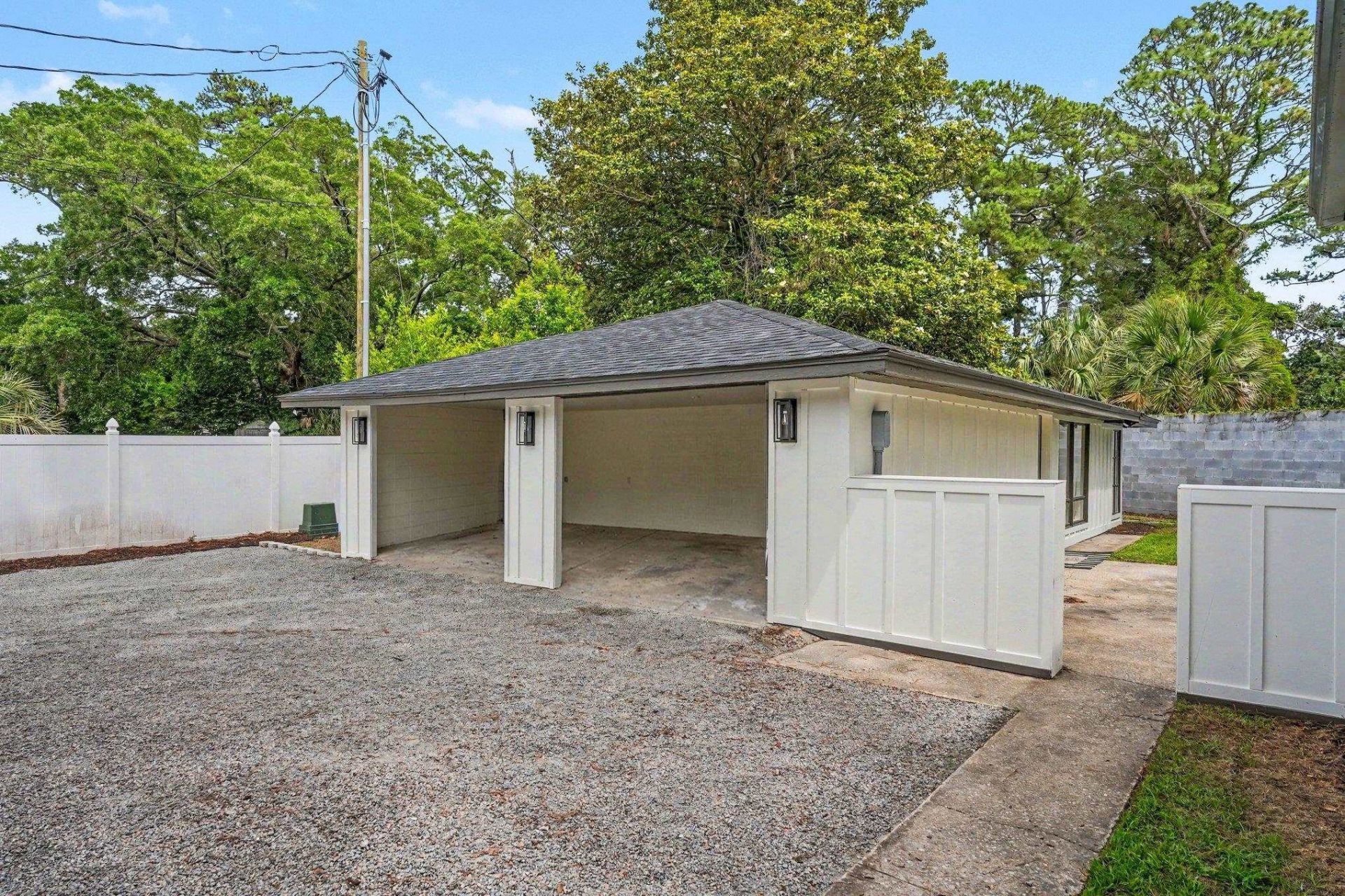 5604 N Kings Hwy.  Photo 38