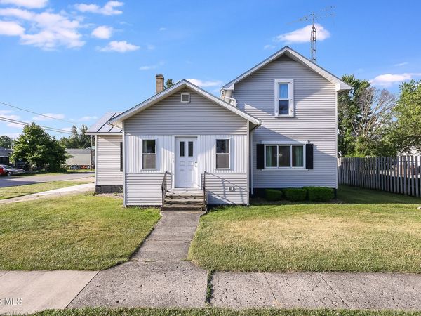 206 E Main Street, Fayette, OH 43521