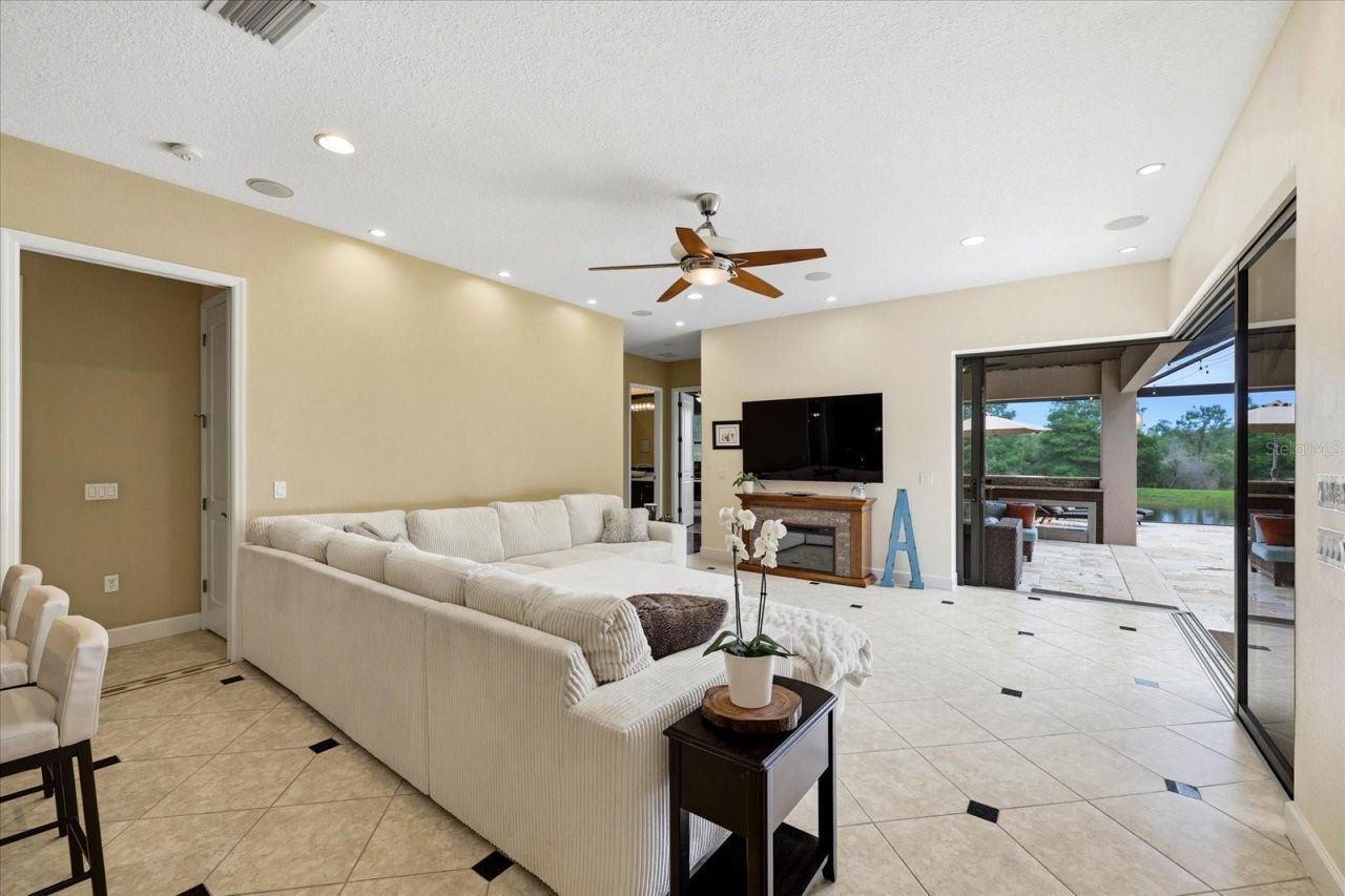 14614 Sundial Place, Bradenton, FL 34202 Photo
