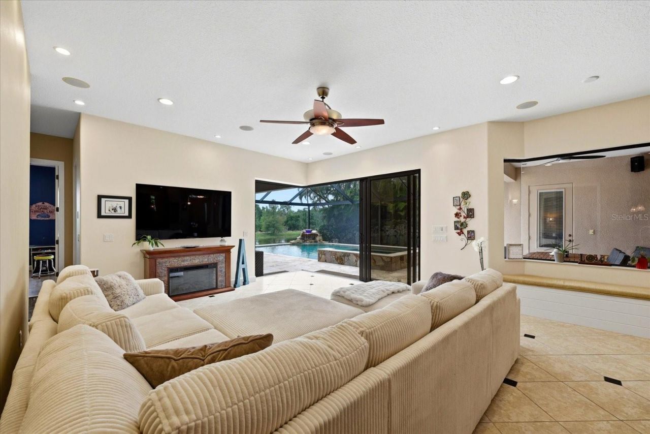 14614 Sundial Place, Bradenton, FL 34202 Photo