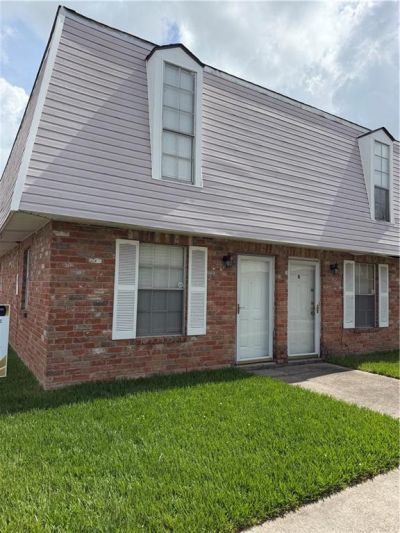 905 ASPEN Court  Laplace, LA 