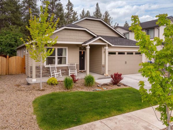 20417 SE Senden Lane, Bend, OR 97702