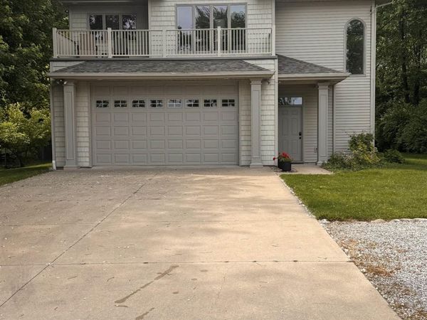 5971 E George Street, Syracuse, IN 46567