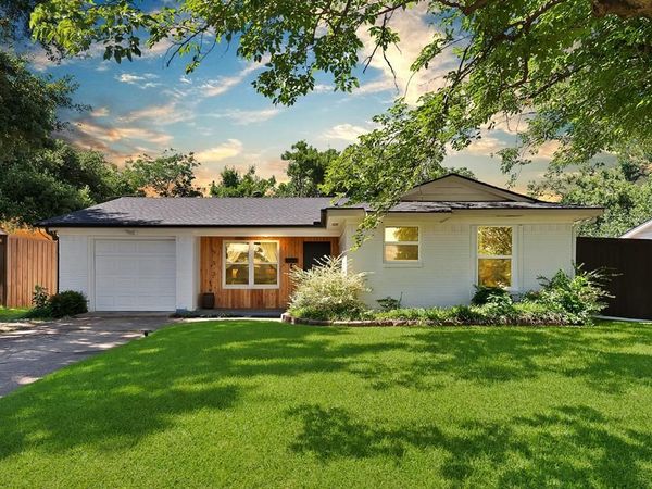 533 Fairview Drive, Richardson, TX 75081