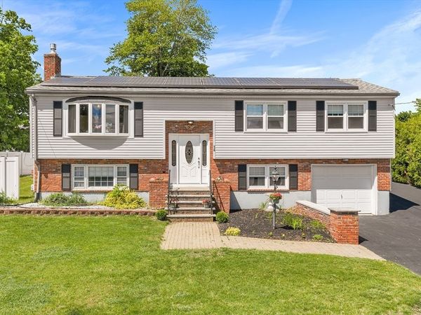 14 Weybossett St, Methuen, MA 01844