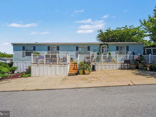 29 KATHERINE AVE, LEBANON, PA 17042