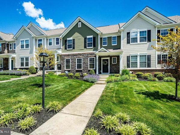 323 STAFFORD COURT, CHESTER SPRINGS, PA 19425