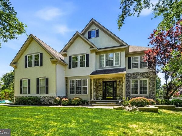 18 SHAMROCK ROAD, LUMBERTON, NJ 08048