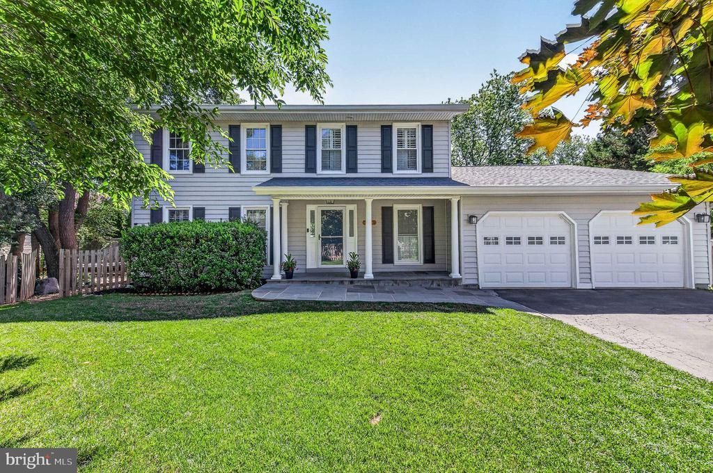 1323 Mason Mill Court, Herndon, VA 20170 Main Photo