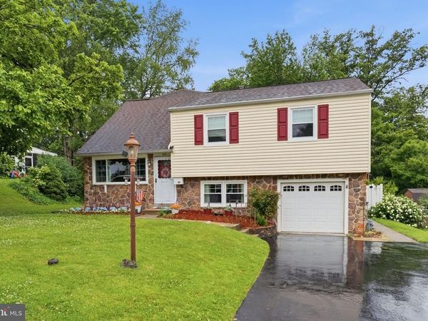 200 LOWELL TERRACE, KING OF PRUSSIA, PA 19406