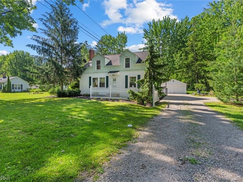 38524 Wood Road, Willoughby, OH 44094 Photo 2
