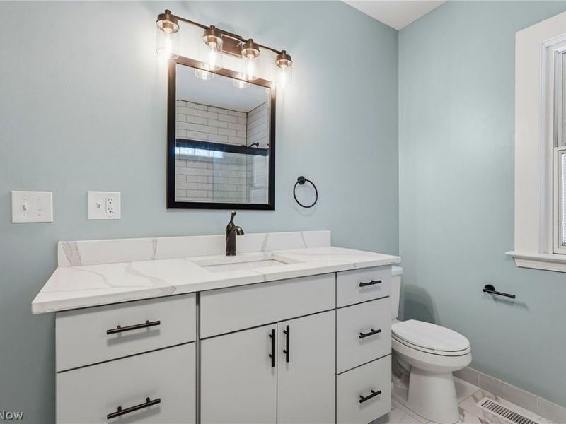 1909 W 74th Street, Cleveland, OH 44102 Photo 23