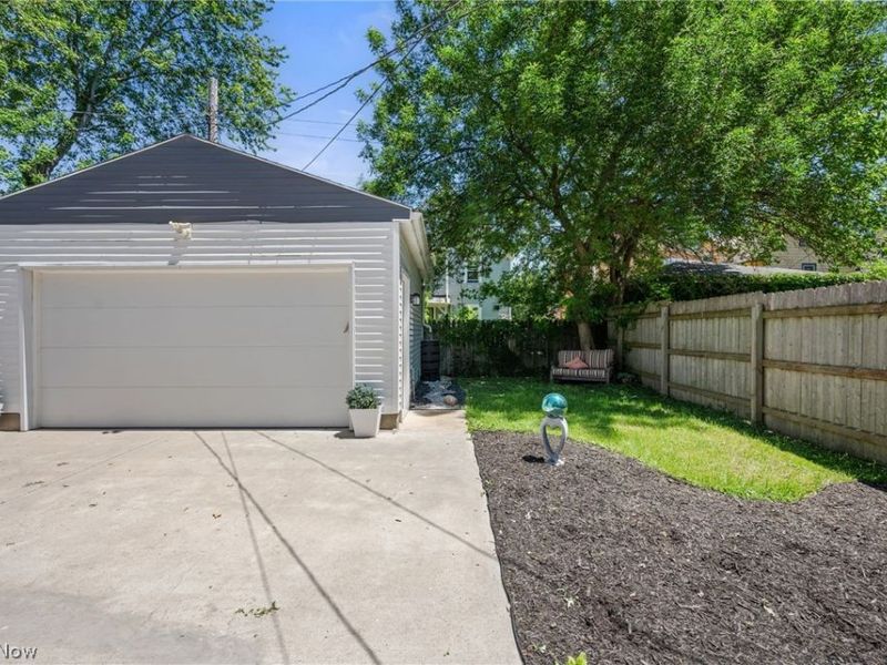 1909 W 74th Street, Cleveland, OH 44102 Photo 40