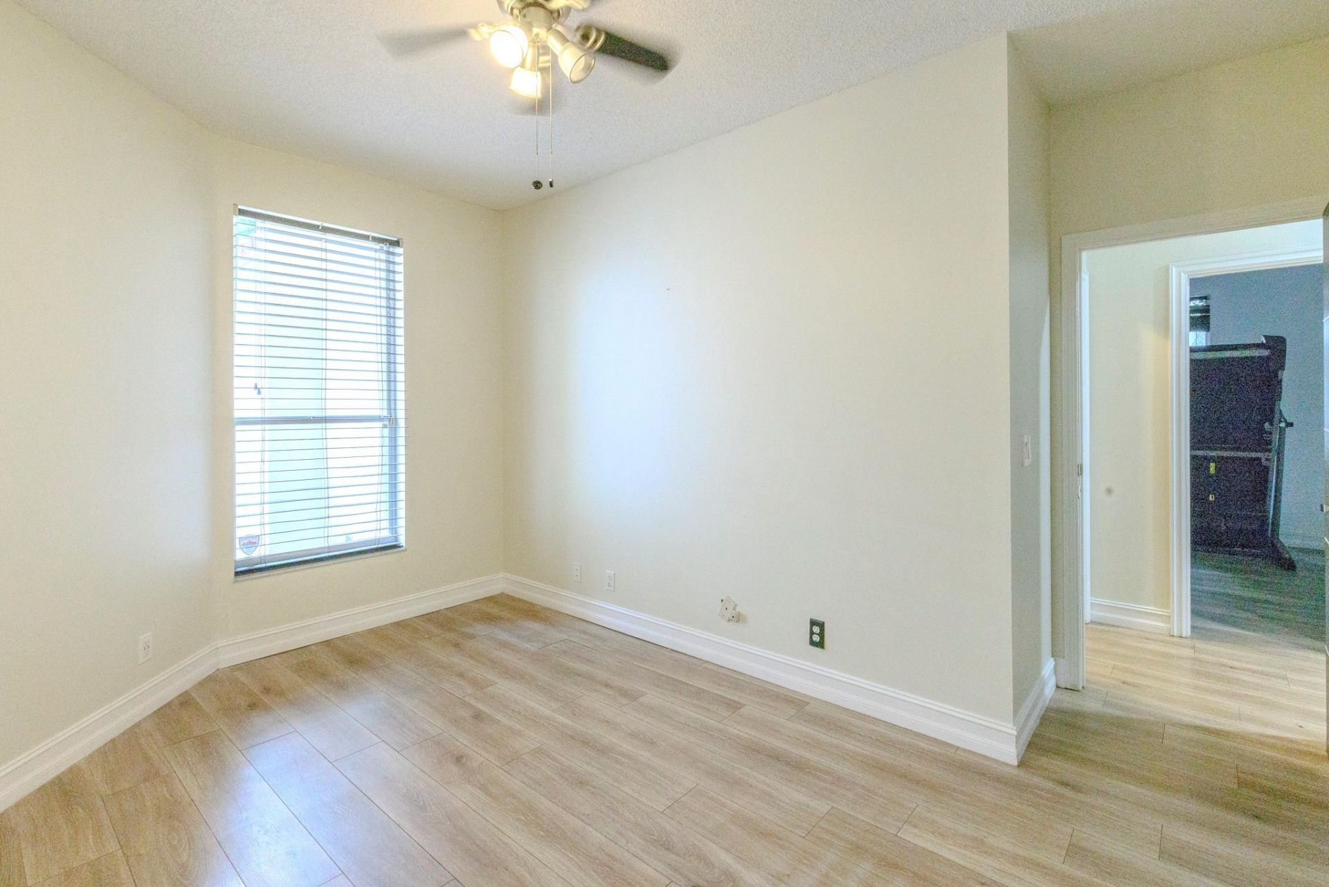 4082 Trenton Avenue, Cooper City, FL 33026 Photo