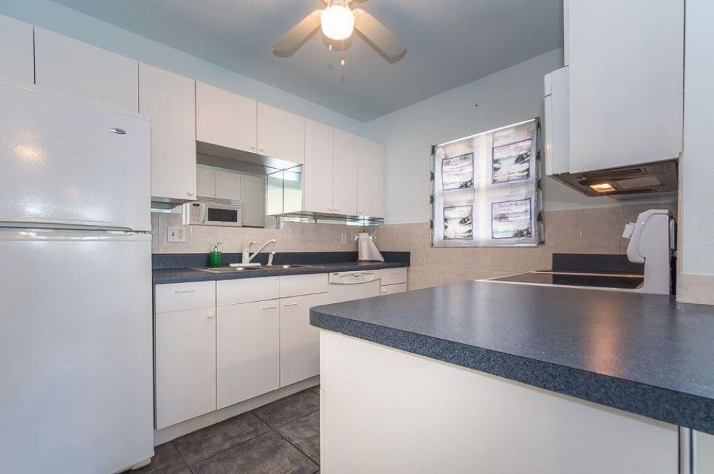 1315 Bayshore Drive, Unit 204, Fort Pierce, FL 34949 Photo