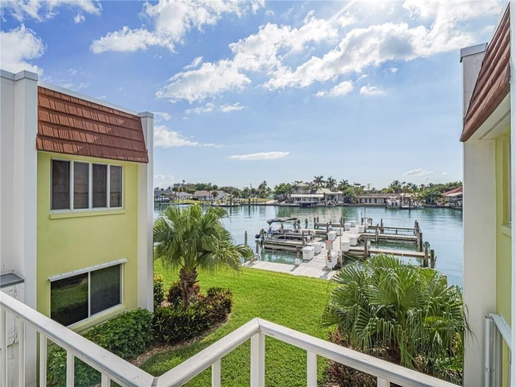 1315 Bayshore Drive, Unit 204, Fort Pierce, FL 34949 Photo
