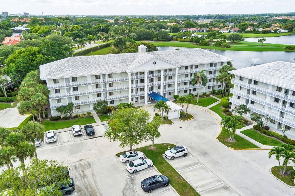 2401 Village Boulevard, Unit 305, West Palm Beach, FL 33409 Photo