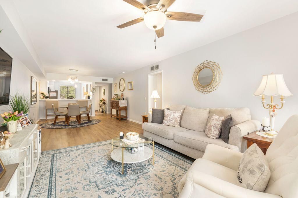 2401 Village Boulevard, Unit 305, West Palm Beach, FL 33409 Photo