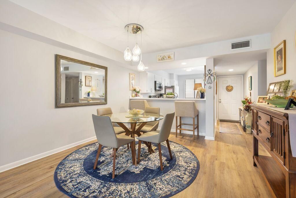 2401 Village Boulevard, Unit 305, West Palm Beach, FL 33409 Photo