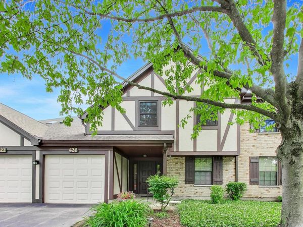 426 Elizabeth Drive , Unit C, Wood Dale, IL 60191