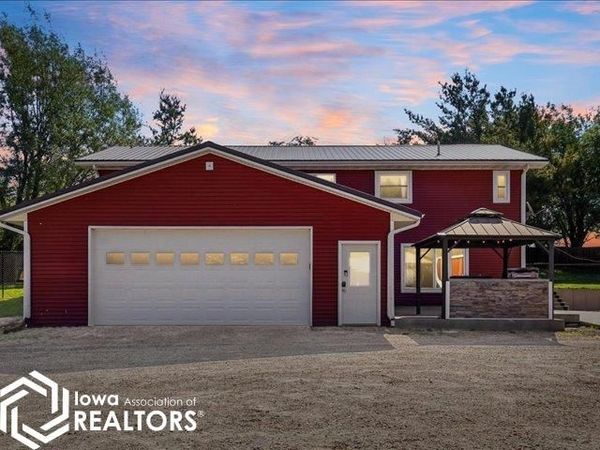 2156 230Th Street, Marshalltown, IA 50158