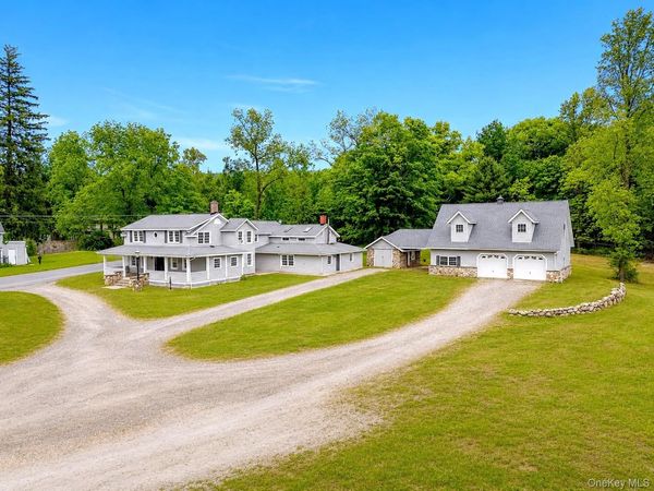 3594 Route 52 , Pine Bush, NY 12566