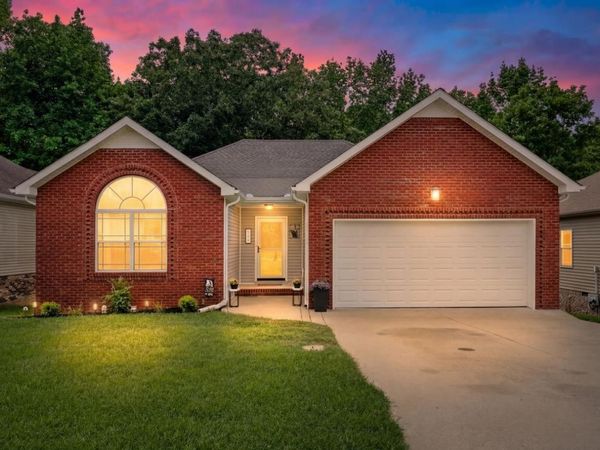 544 Parkvue Village Way, Clarksville, TN 37043