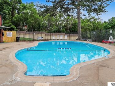12025 Pierce Plaza, Unit 324, Omaha, NE 68144