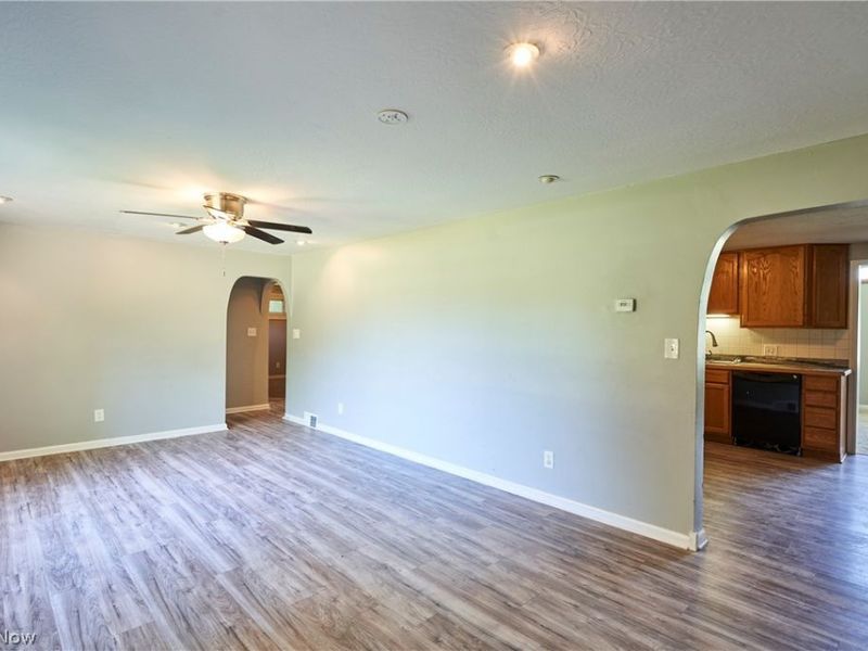 1160 Ivy Street NW, North Canton, OH 44720 Photo 5