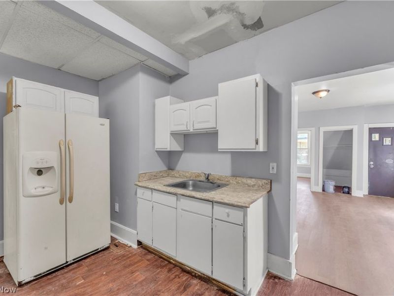 2480 E 86th Street, Cleveland, OH 44104 Photo 6
