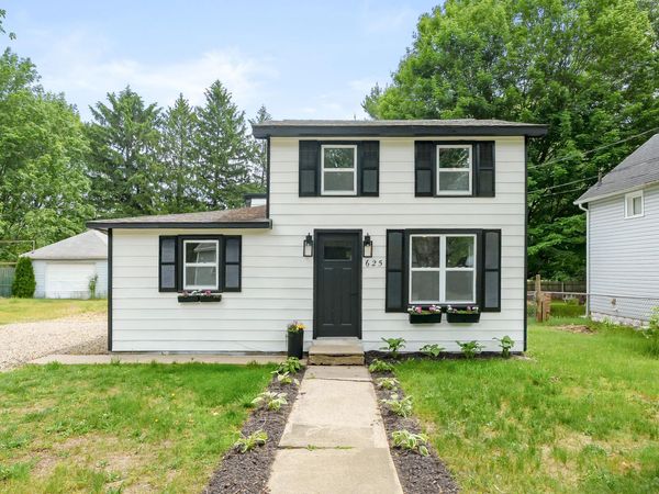 625 Hamilton Street, Vicksburg, MI 49097