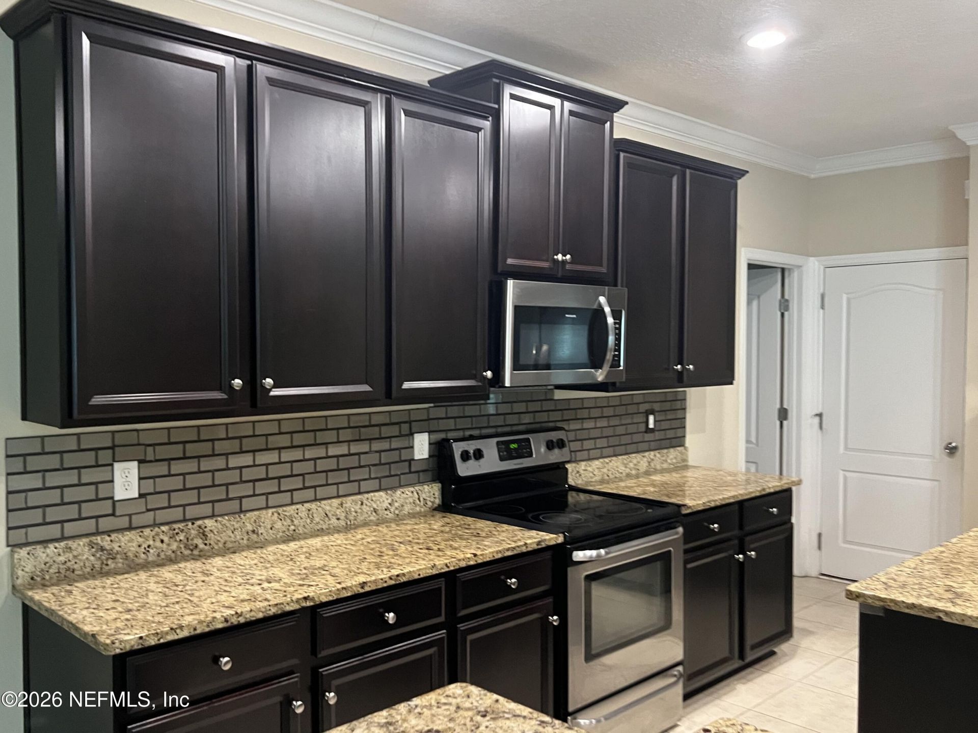 16057 Bainebridge Drive, Jacksonville, FL 32218 Photo