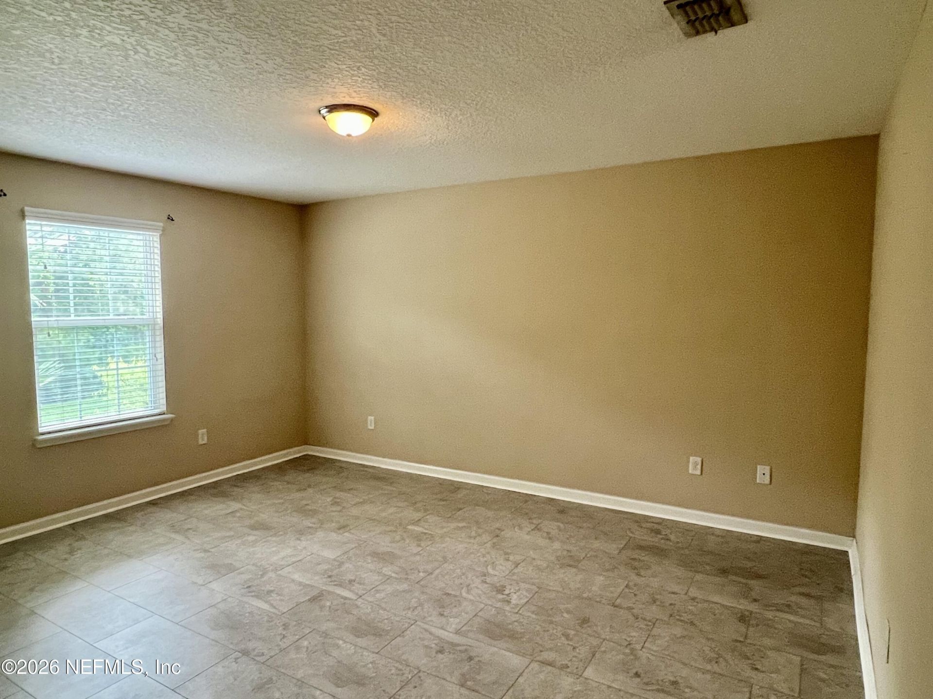 16057 Bainebridge Drive, Jacksonville, FL 32218 Photo