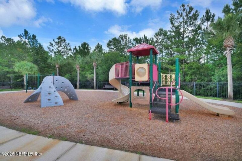 16057 Bainebridge Drive, Jacksonville, FL 32218 Photo