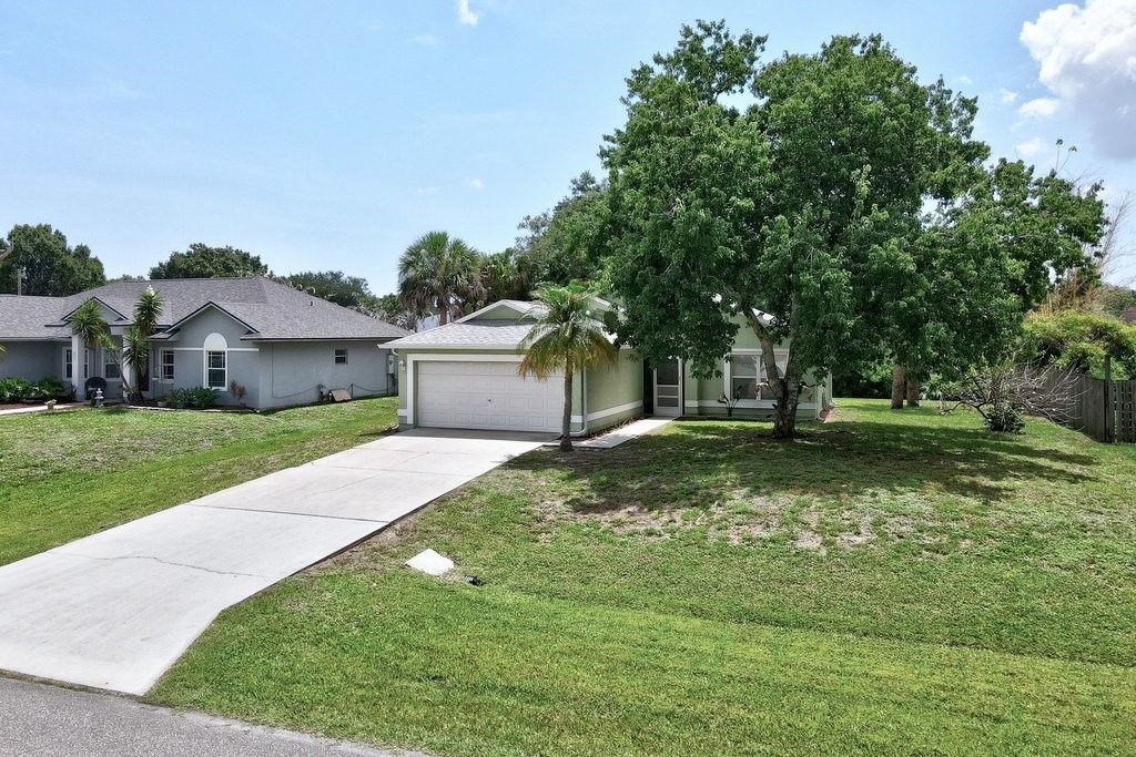 1464 Laconia Street, Sebastian, FL 32958 Photo