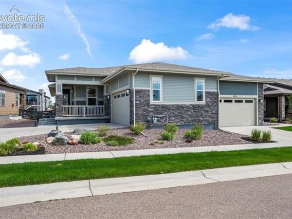 1915 Canyonpoint Lane, Castle Pines, CO 80108